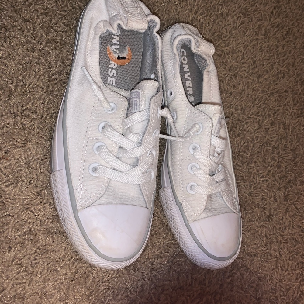 Converse size 7